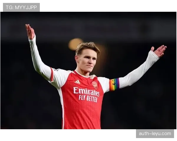 厄德高挪威中场核心 组织能力支撑攻击梯队稳定性